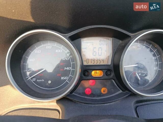 Піаджо MP3, об'ємом двигуна 0 л та пробігом 19 тис. км за 900 $, фото 2 на Automoto.ua