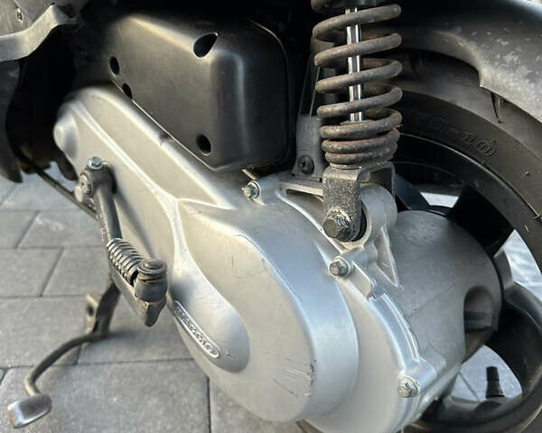 Пиаджо Zip, объемом двигателя 0.05 л и пробегом 24 тыс. км за 530 $, фото 6 на Automoto.ua