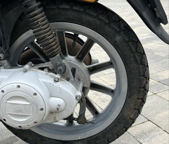 Пиаджо Другая, объемом двигателя 50 л и пробегом 0 тыс. км за 800 $, фото 5 на Automoto.ua