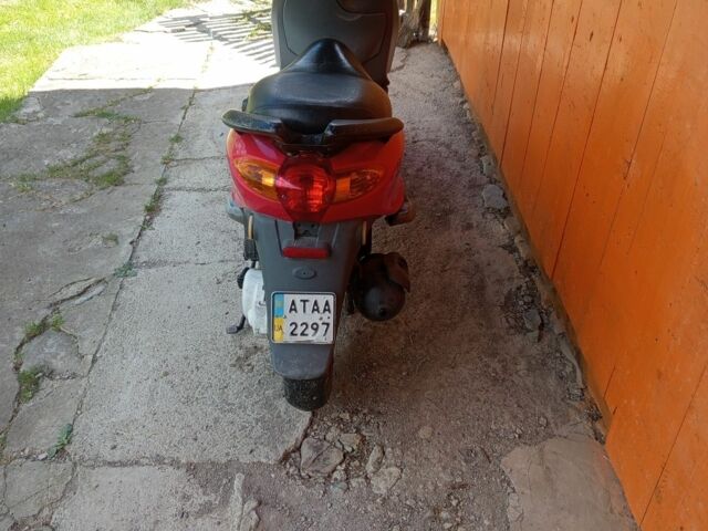 Пиаджо Другая, объемом двигателя 50 л и пробегом 0 тыс. км за 550 $, фото 2 на Automoto.ua