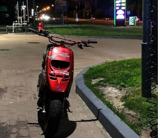 Пиаджо Другая, объемом двигателя 0.13 л и пробегом 0 тыс. км за 1342 $, фото 2 на Automoto.ua