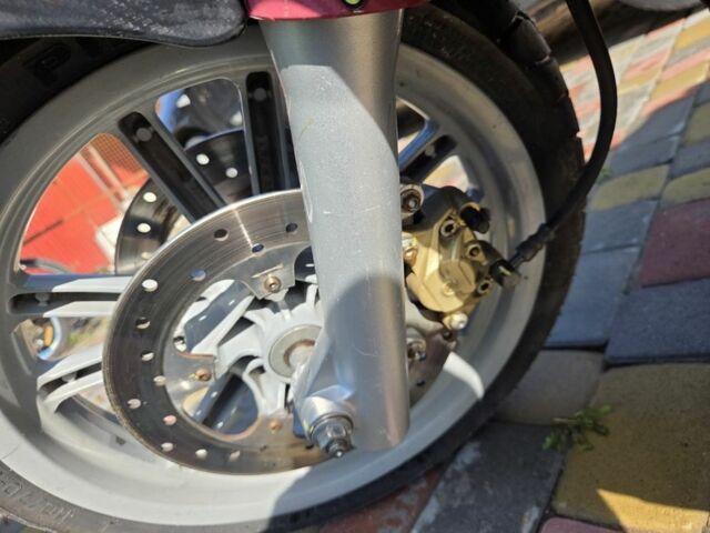 Пиаджо Другая, объемом двигателя 0.5 л и пробегом 0 тыс. км за 2127 $, фото 19 на Automoto.ua