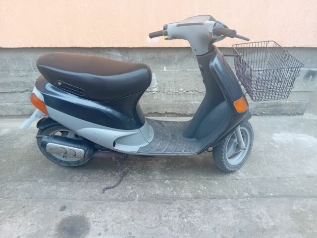 Піаджо Інша 2005 у Чернівцях на Automoto.ua Піаджо Інша, об'ємом двигуна 50 л та пробігом 0 тис. км за 298 $, фото 4 на Automoto.ua