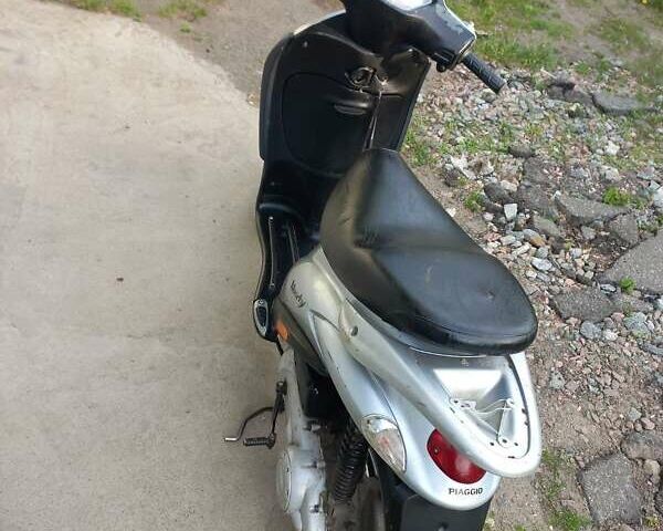 Білий Піаджо Liberty 50, об'ємом двигуна 0 л та пробігом 15 тис. км за 350 $, фото 7 на Automoto.ua