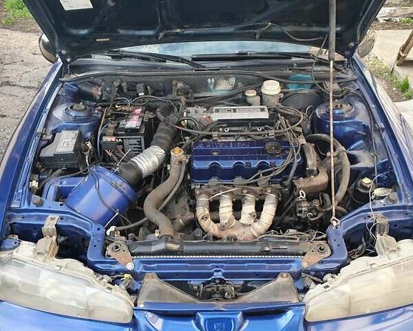 Синий Плимут Лазер, объемом двигателя 1.8 л и пробегом 300 тыс. км за 3500 $, фото 7 на Automoto.ua