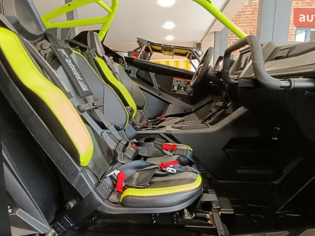 Поларис РЗР, объемом двигателя 0.93 л и пробегом 0 тыс. км за 49000 $, фото 5 на Automoto.ua