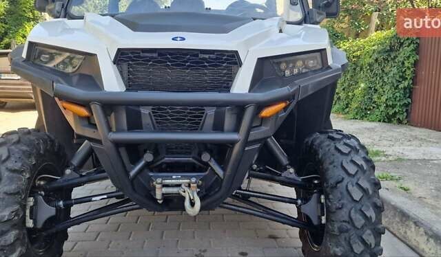 Белый Поларис General, объемом двигателя 1 л и пробегом 3 тыс. км за 15788 $, фото 2 на Automoto.ua