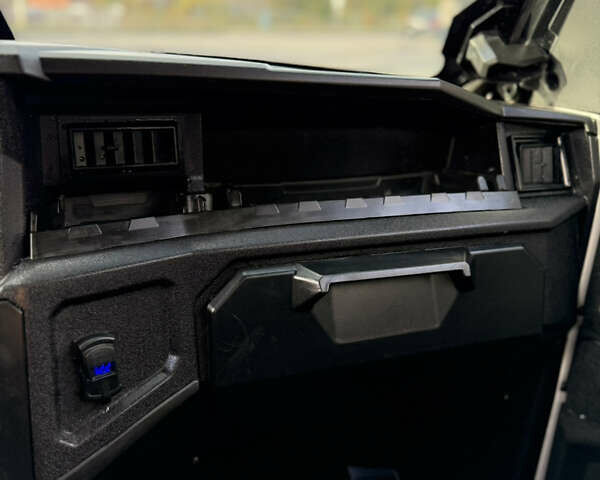Поларис General 2019 в Сарнах на Automoto.ua Белый Поларис General, объемом двигателя 1 л и пробегом 1 тыс. км за 39900 $, фото 26 на Automoto.ua