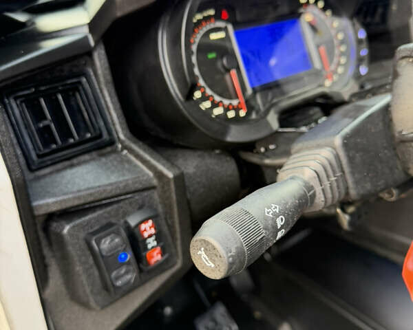 Поларис General 2019 в Сарнах на Automoto.ua Белый Поларис General, объемом двигателя 1 л и пробегом 1 тыс. км за 39900 $, фото 20 на Automoto.ua