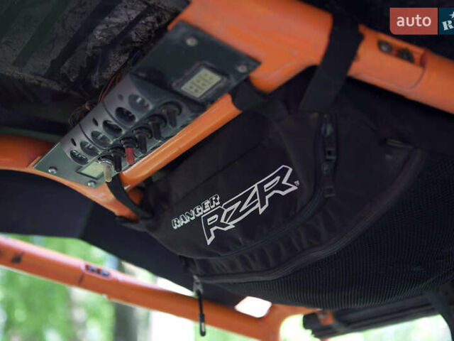 Желтый Поларис RZR S 800, объемом двигателя 0.8 л и пробегом 5 тыс. км за 6900 $, фото 8 на Automoto.ua
