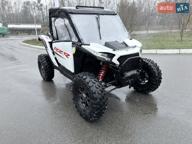 Білий Поларіс RZR XP 1000, об'ємом двигуна 1 л та пробігом 1 тис. км за 23000 $, фото 5 на Automoto.ua