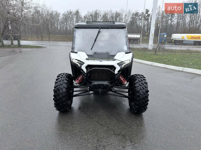 Білий Поларіс RZR XP 1000, об'ємом двигуна 1 л та пробігом 1 тис. км за 23000 $, фото 7 на Automoto.ua