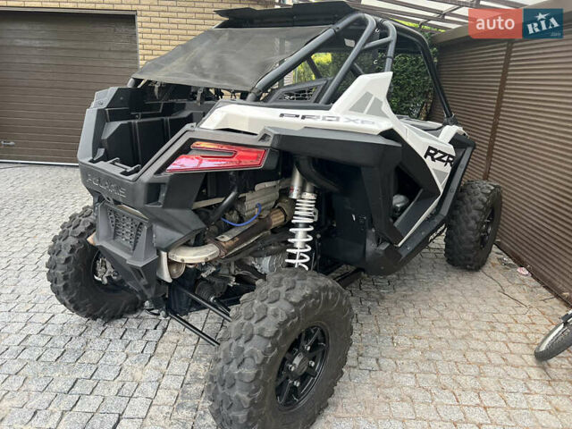 Белый Поларис RZR XP 1000, объемом двигателя 1 л и пробегом 1 тыс. км за 22900 $, фото 12 на Automoto.ua