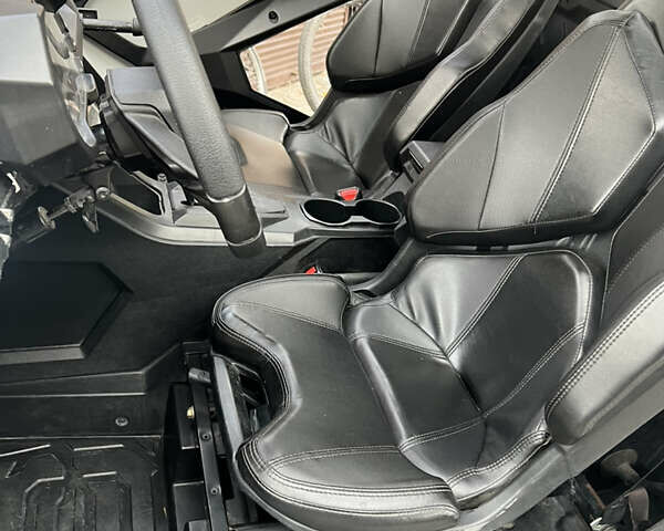 Белый Поларис RZR XP 1000, объемом двигателя 1 л и пробегом 1 тыс. км за 22900 $, фото 16 на Automoto.ua