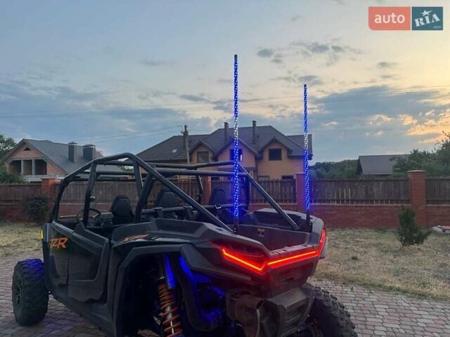 Черный Поларис RZR XP 1000, объемом двигателя 1 л и пробегом 3 тыс. км за 22000 $, фото 3 на Automoto.ua