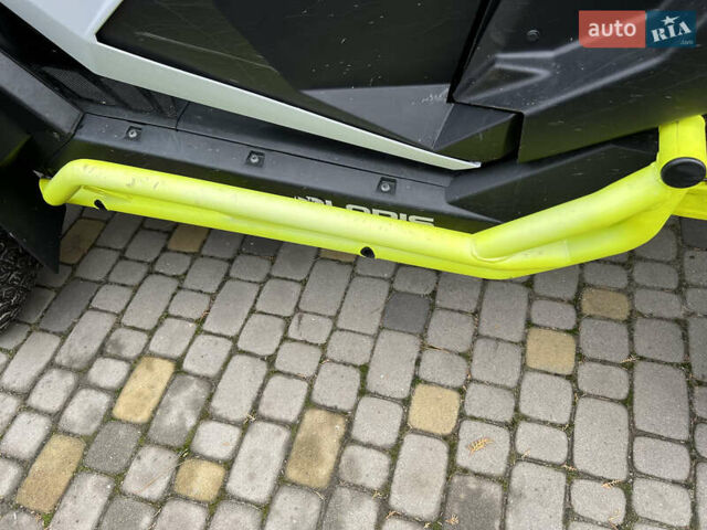 Поларіс RZR XP 1000, об'ємом двигуна 1 л та пробігом 9 тис. км за 28000 $, фото 4 на Automoto.ua
