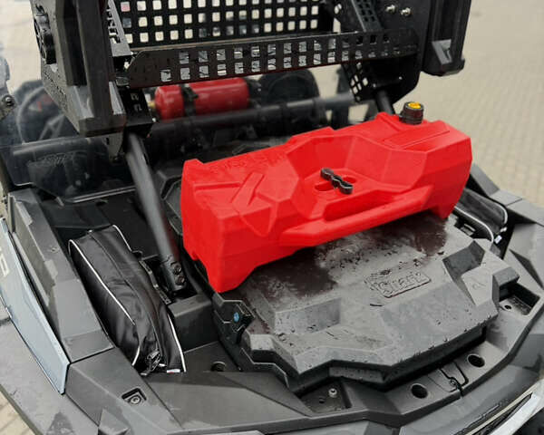 Поларис RZR XP 1000 2021 в Сарнах на Automoto.ua Серый Поларис RZR XP 1000, объемом двигателя 1 л и пробегом 2 тыс. км за 20900 $, фото 6 на Automoto.ua