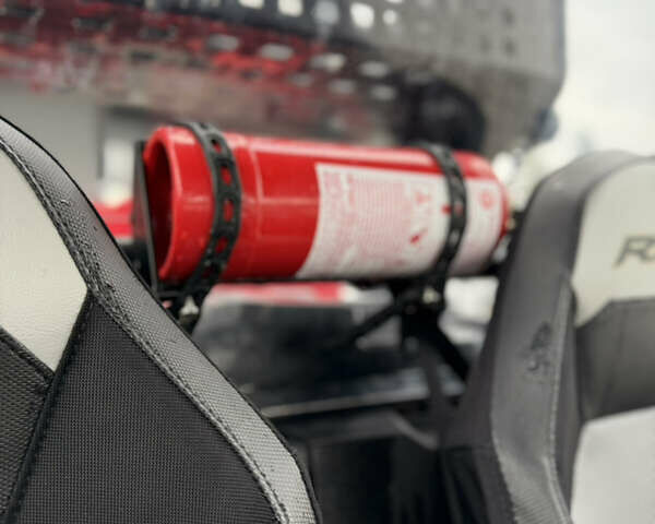 Поларис RZR XP 1000 2021 в Сарнах на Automoto.ua Серый Поларис RZR XP 1000, объемом двигателя 1 л и пробегом 2 тыс. км за 20900 $, фото 12 на Automoto.ua