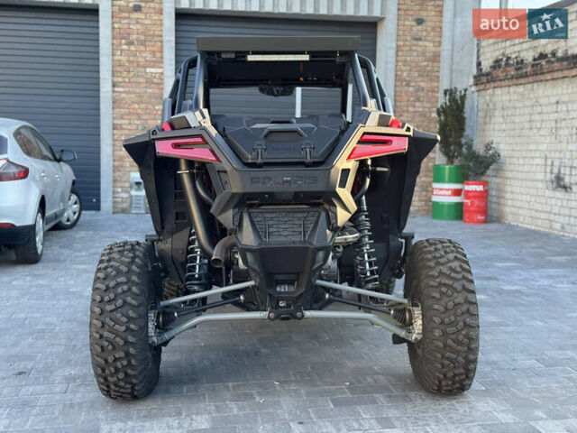 Поларис RZR XP 1000 Dynamix, объемом двигателя 1 л и пробегом 1 тыс. км за 29000 $, фото 6 на Automoto.ua