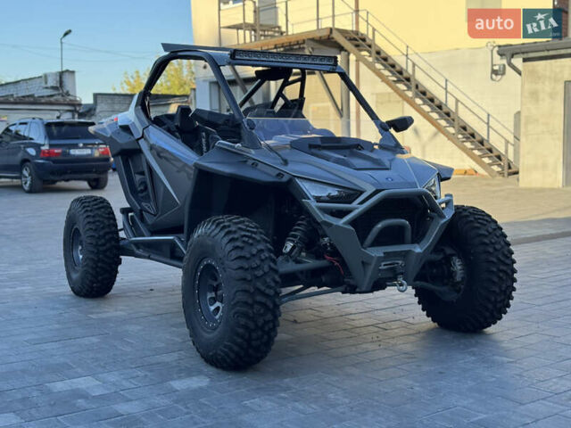 Поларис RZR XP 1000 Dynamix, объемом двигателя 1 л и пробегом 1 тыс. км за 29000 $, фото 4 на Automoto.ua
