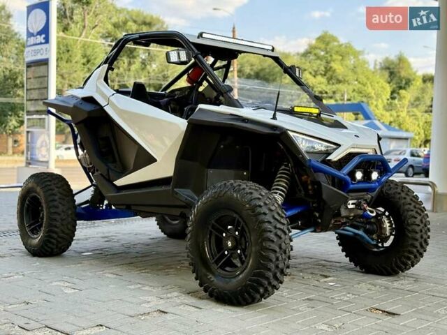 Білий Поларіс RZR XP 1000 EPS, об'ємом двигуна 1 л та пробігом 12 тис. км за 15999 $, фото 13 на Automoto.ua