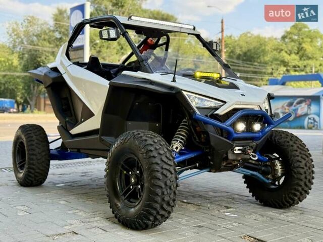Білий Поларіс RZR XP 1000 EPS, об'ємом двигуна 1 л та пробігом 12 тис. км за 15999 $, фото 12 на Automoto.ua