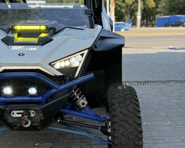 Білий Поларіс RZR XP 1000 EPS, об'ємом двигуна 1 л та пробігом 12 тис. км за 15999 $, фото 7 на Automoto.ua