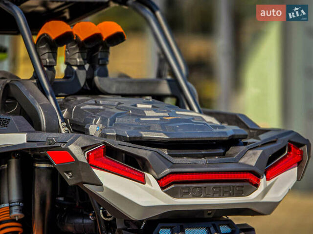 Сірий Поларіс RZR XP 1000 High lifter, об'ємом двигуна 1 л та пробігом 1 тис. км за 21000 $, фото 28 на Automoto.ua