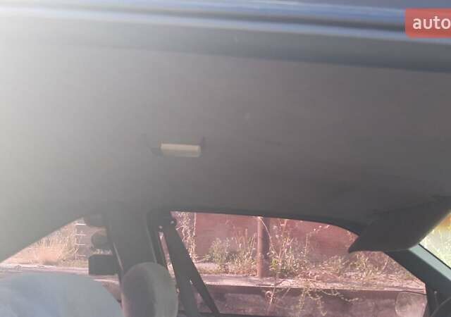 Понтиак Гранд Прикс, объемом двигателя 2.8 л и пробегом 330 тыс. км за 2300 $, фото 7 на Automoto.ua