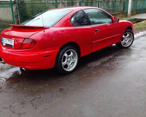 Красный Понтиак Санфаер, объемом двигателя 2.19 л и пробегом 250 тыс. км за 3300 $, фото 3 на Automoto.ua