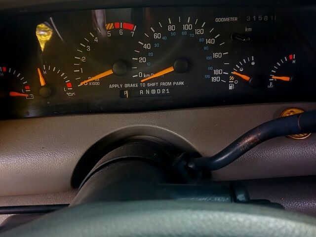 Серый Понтиак Транс Спорт, объемом двигателя 2.3 л и пробегом 316 тыс. км за 1570 $, фото 6 на Automoto.ua