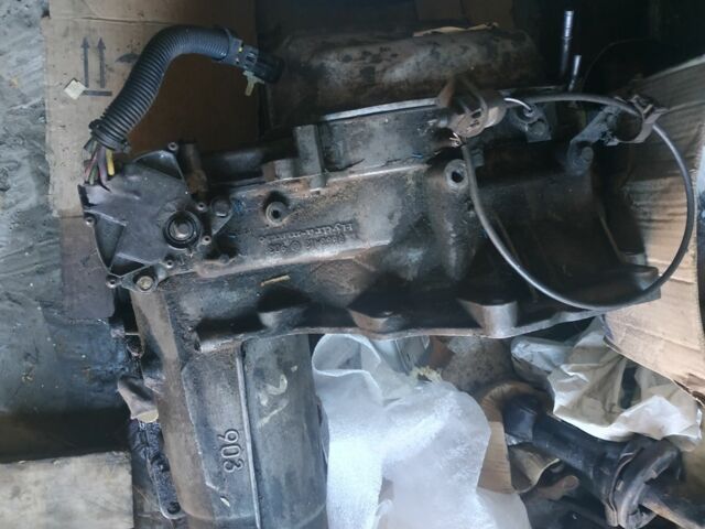 Синій Понтіак Trans Sport, об'ємом двигуна 3 л та пробігом 200 тис. км за 435 $, фото 4 на Automoto.ua