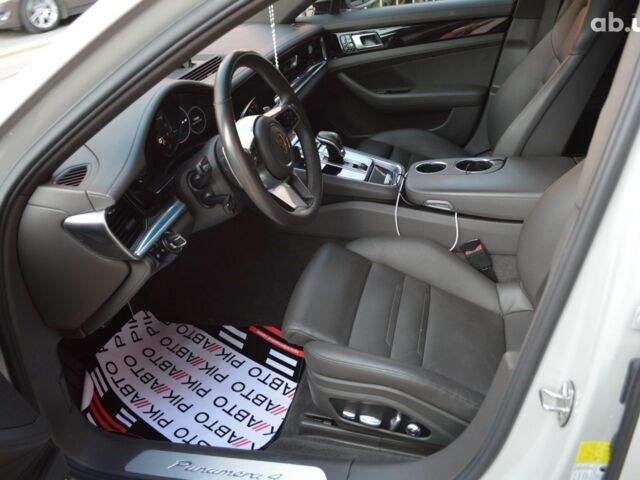 Порше 3302, объемом двигателя 2.3 л и пробегом 66 тыс. км за 76900 $, фото 5 на Automoto.ua