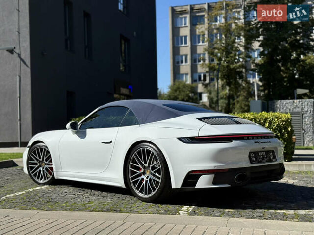 Белый Порше 911, объемом двигателя 2.98 л и пробегом 13 тыс. км за 180000 $, фото 21 на Automoto.ua