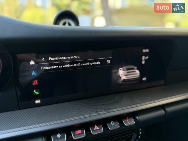Белый Порше 911, объемом двигателя 2.98 л и пробегом 13 тыс. км за 180000 $, фото 79 на Automoto.ua