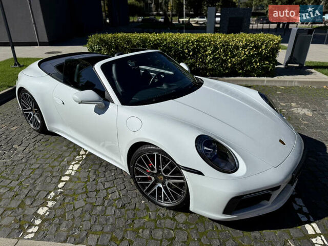 Белый Порше 911, объемом двигателя 2.98 л и пробегом 13 тыс. км за 180000 $, фото 39 на Automoto.ua