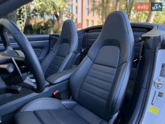 Белый Порше 911, объемом двигателя 2.98 л и пробегом 13 тыс. км за 180000 $, фото 48 на Automoto.ua
