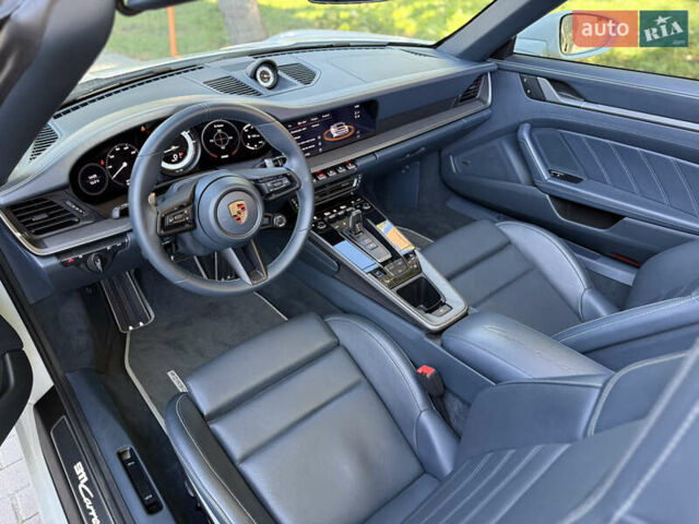 Белый Порше 911, объемом двигателя 2.98 л и пробегом 13 тыс. км за 180000 $, фото 53 на Automoto.ua