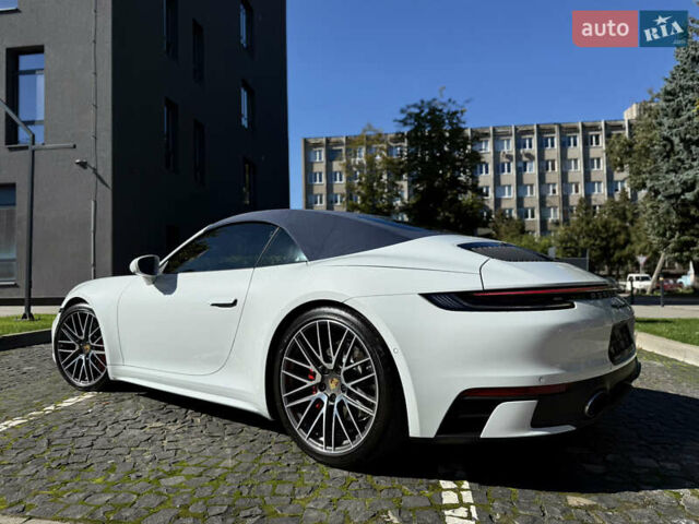 Белый Порше 911, объемом двигателя 2.98 л и пробегом 13 тыс. км за 180000 $, фото 19 на Automoto.ua