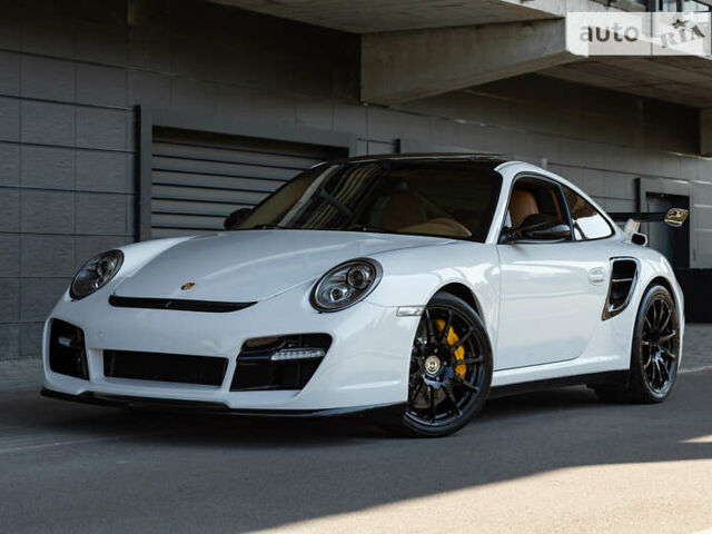 Білий Порше 911, об'ємом двигуна 3.6 л та пробігом 32 тис. км за 99999 $, фото 49 на Automoto.ua