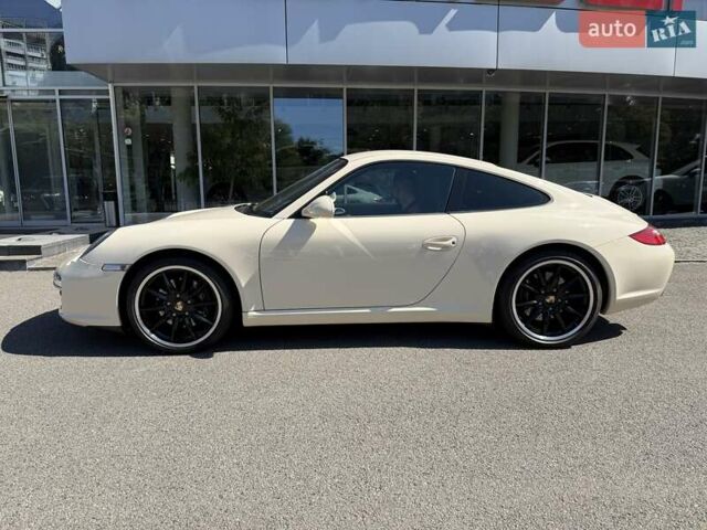 Белый Порше 911, объемом двигателя 3.61 л и пробегом 42 тыс. км за 67000 $, фото 1 на Automoto.ua
