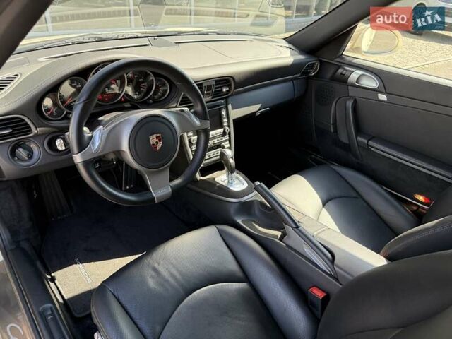 Белый Порше 911, объемом двигателя 3.61 л и пробегом 42 тыс. км за 67000 $, фото 11 на Automoto.ua