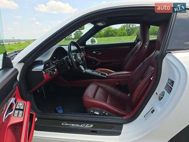Белый Порше 911, объемом двигателя 0 л и пробегом 51 тыс. км за 78000 $, фото 6 на Automoto.ua