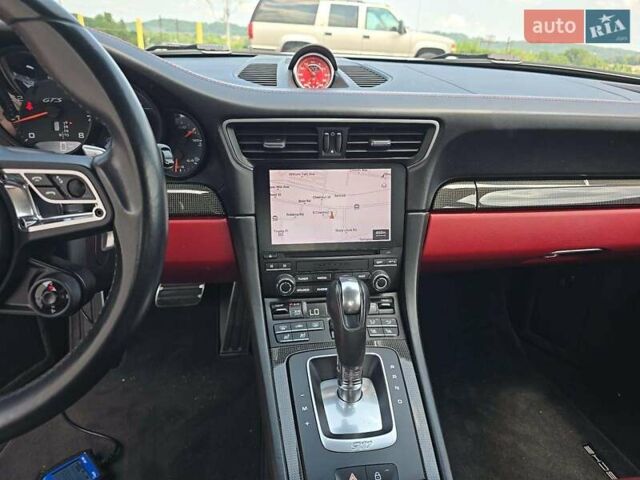 Белый Порше 911, объемом двигателя 0 л и пробегом 51 тыс. км за 78000 $, фото 5 на Automoto.ua