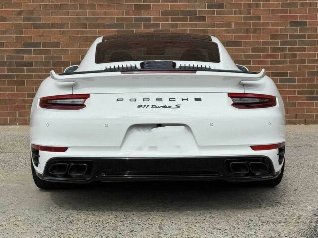 Порше 911 2019 в Черновцах на Automoto.ua Белый Порше 911, объемом двигателя 3.8 л и пробегом 36 тыс. км за 55000 $, фото 5 на Automoto.ua