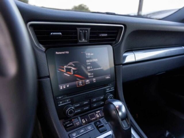 Білий Порше 911, об'ємом двигуна 3 л та пробігом 30 тис. км за 39000 $, фото 10 на Automoto.ua