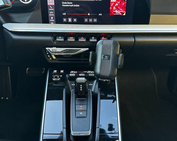 Белый Порше 911, объемом двигателя 3.75 л и пробегом 50 тыс. км за 350000 $, фото 20 на Automoto.ua