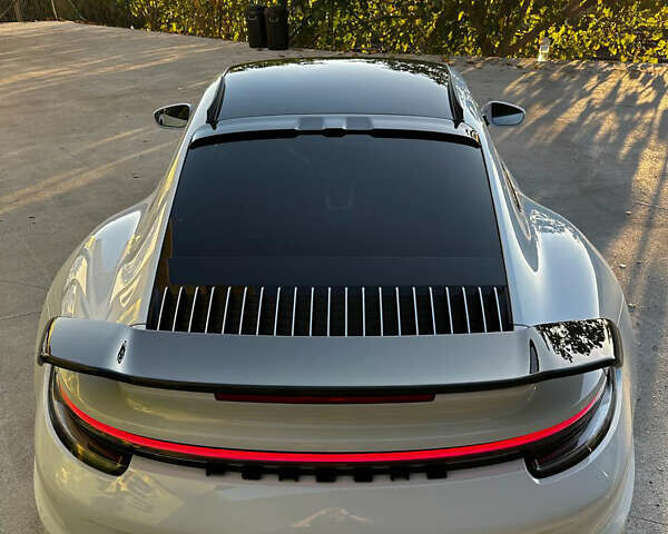 Белый Порше 911, объемом двигателя 3.75 л и пробегом 50 тыс. км за 350000 $, фото 7 на Automoto.ua