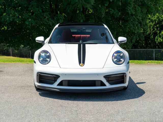 Белый Порше 911, объемом двигателя 3 л и пробегом 23 тыс. км за 94000 $, фото 1 на Automoto.ua