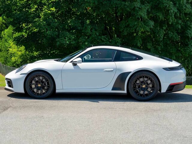 Белый Порше 911, объемом двигателя 3 л и пробегом 23 тыс. км за 94000 $, фото 3 на Automoto.ua